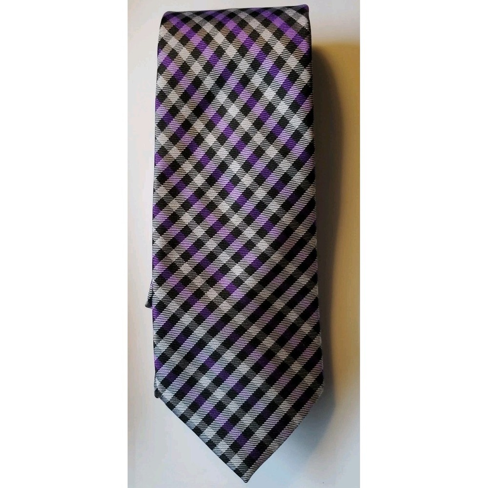 IZOD MENS TIE PURPLE BLACK GRAY PLAID 3.25 X 62 SILK